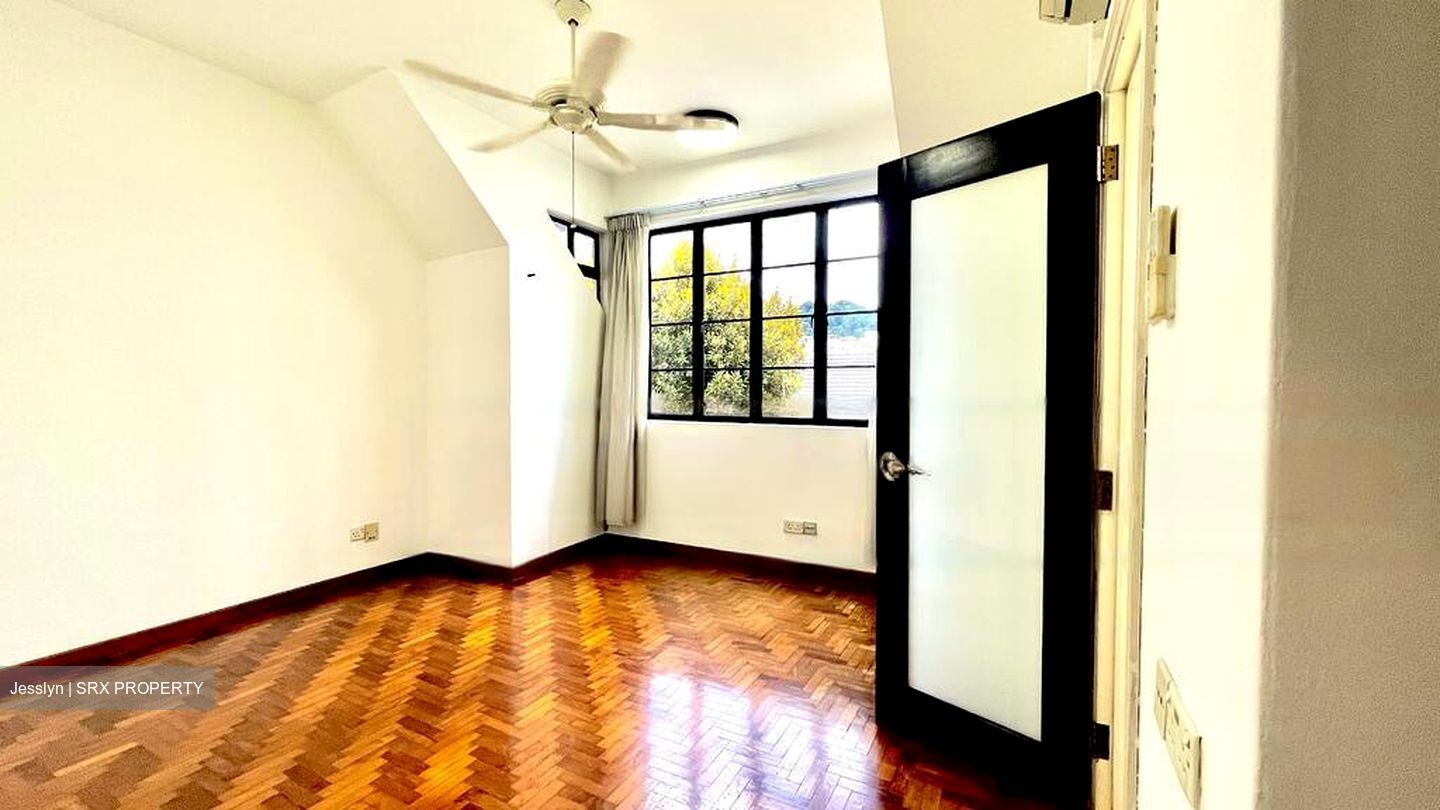 Mont Timah (D21), Terrace #473197231